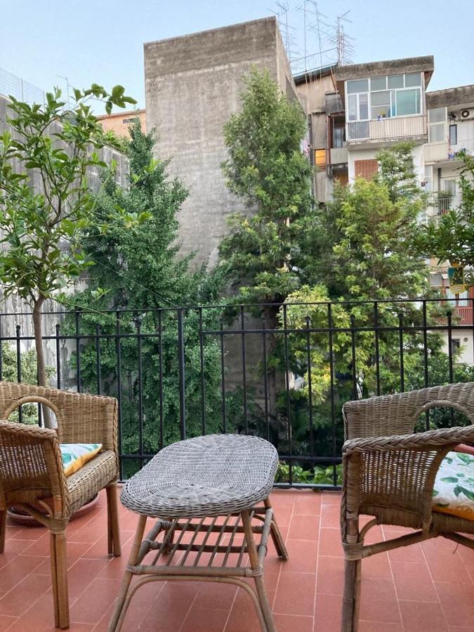 L'Oasi Di Sofia Appartamento Turistico Etnea Cavour Bellini CTA Exterior foto