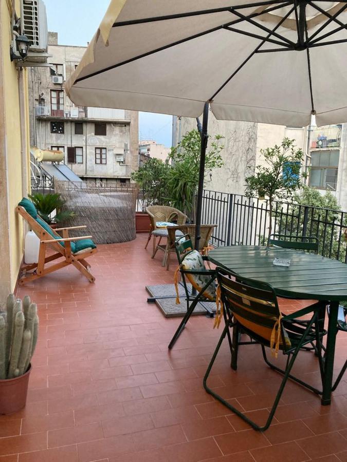 L'Oasi Di Sofia Appartamento Turistico Etnea Cavour Bellini CTA Exterior foto